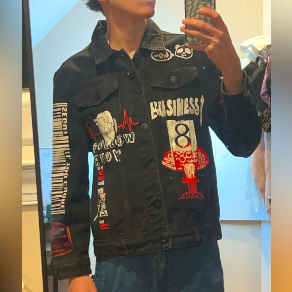 Vintage Graphic Black Jean Jacket